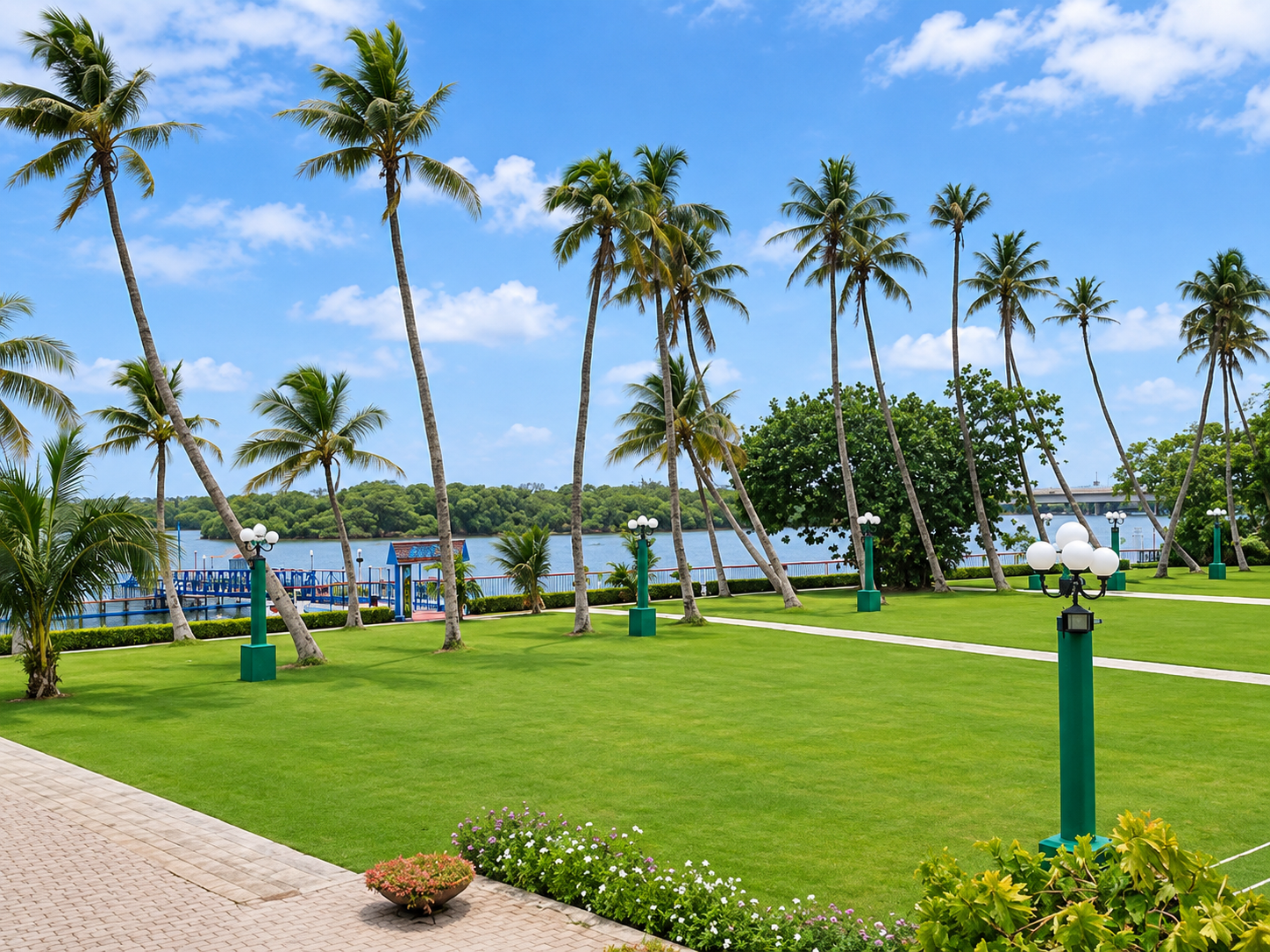 Beach Luxury Hotel in Mai Kolachi - AMC Event Planners
