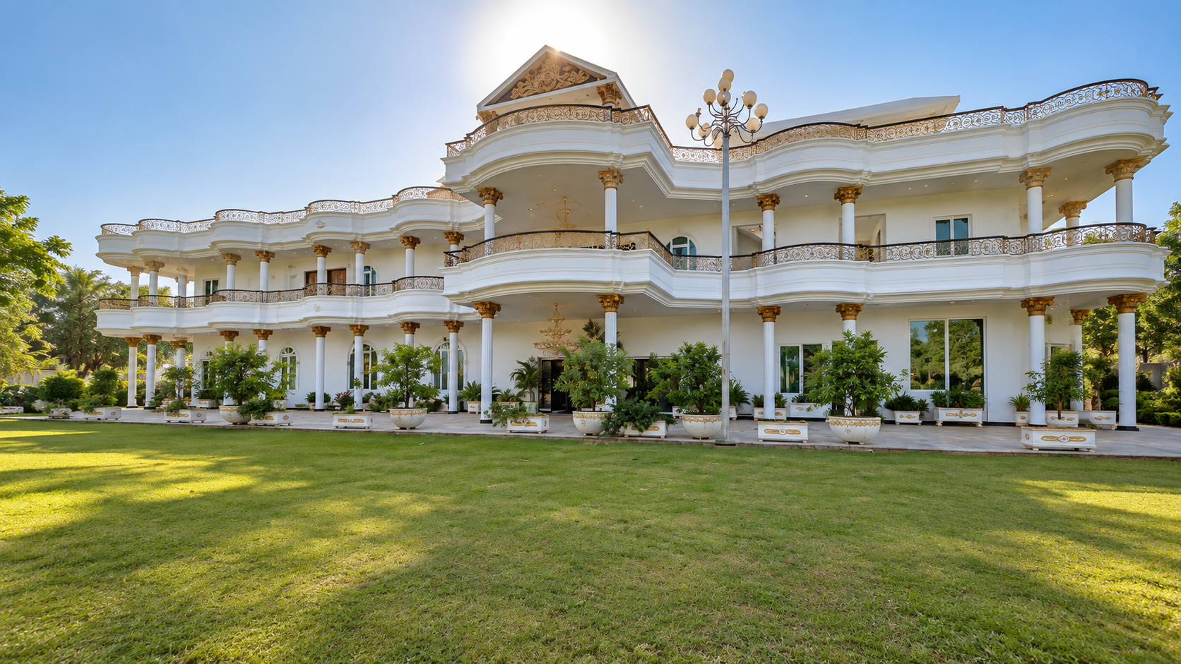 Eden White Palace gallery image 4