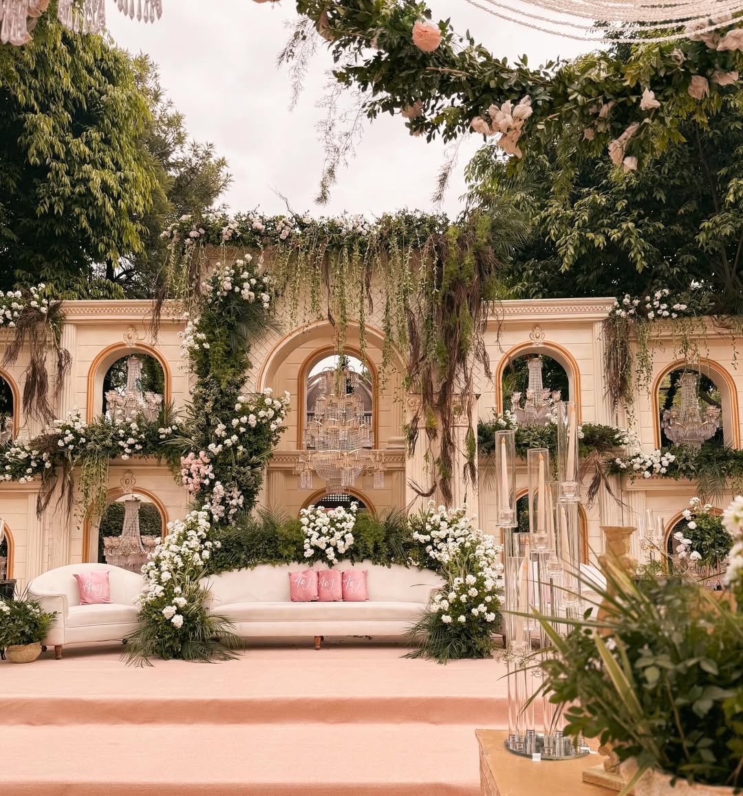 Signature wedding setup by AMC Event Planners